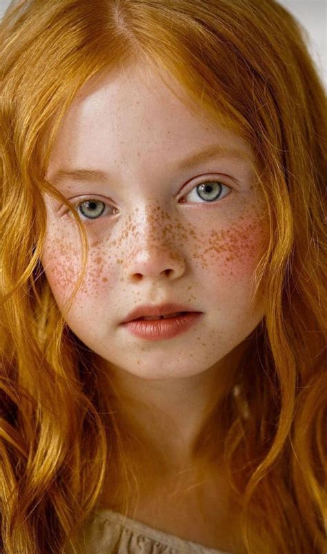 Pin By Ana M On Niños Beautiful Freckles Kids Portraits Beautiful