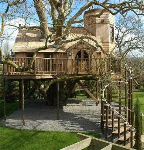 33 Simple And Modern Kids Tree House Designs Freshnist