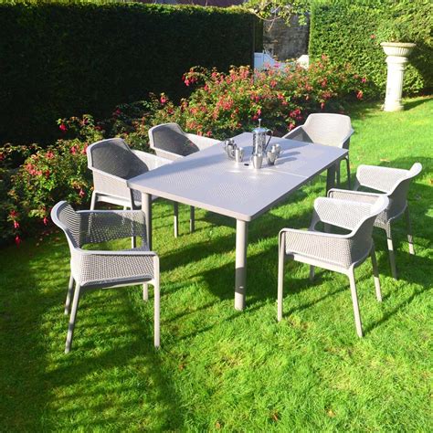 We offer various sizes and styles of grey rattan garden furniture to add a modern style to any outdoor area. Dropshipping Trade UK Garden Furniture Wholesalers