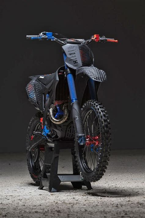 Custom dirt bike graphics give your ride a look and style to call your own whether it's a new bike or you hope to refresh a veteran bike looking haggard from well used and worn dirt bike graphics. 3D printing is picking up speed within the custom scene ...