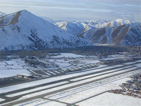 Hailey is a city in and the county seat of blaine county, in the wood river valley of the central part of the u.s. Hailey, Idaho KSUN Friedman Memorial Airport | SkyVector