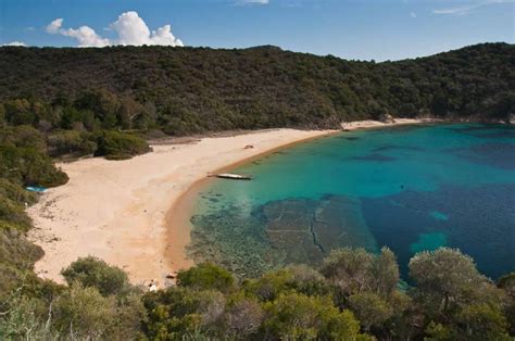 Έχει έκταση περίπου 4,5 τετραγωνικά χιλιόμετρα και απέχει 120 χιλιόμετρα από. Insel Amouliani - Ägäis / ''Villa Paradise'' - Travel Long