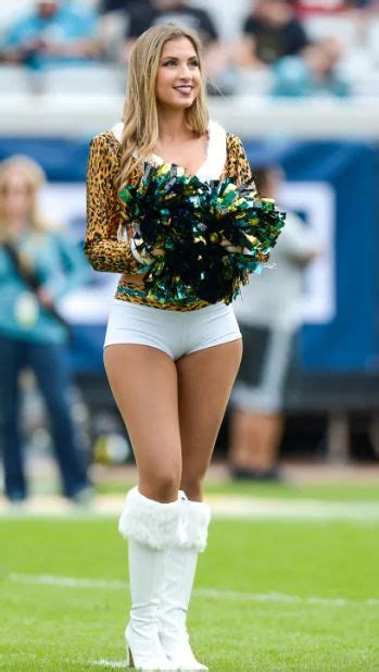 Jacksonville Jaguars Cheerleaders Sexy Cheerleaders Sexy Sports Girls Hot Cheerleaders