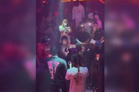 video of ice spice performing to lackluster crowd response xxl