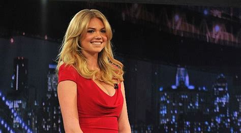 Supermodel Kate Upton Blows Off Prom Date With Jewish Teen The Forward