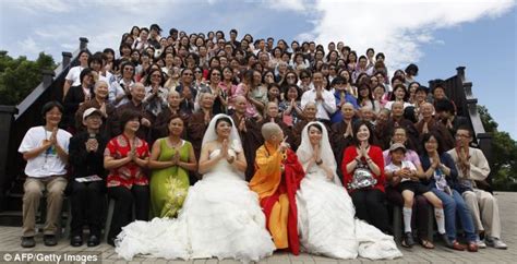 Est100 一些攝影 Some Photos Buddhist Same Sex Wedding In Taiwan 佛教同性婚禮， 台灣。