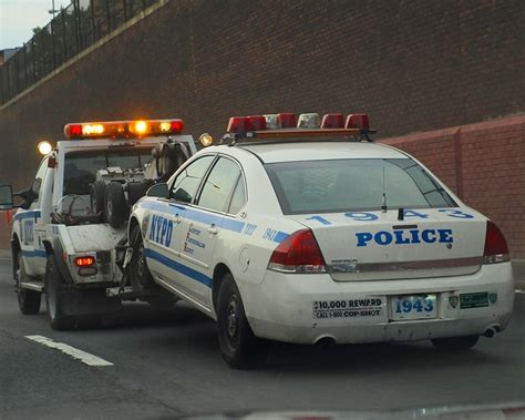Nypd Tow Truck Towing A Nypd Police Car Brooklyn Queens Expressway