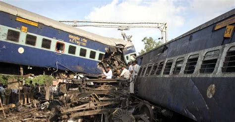 Video Kecelakaan Kereta Di India Masbhotol