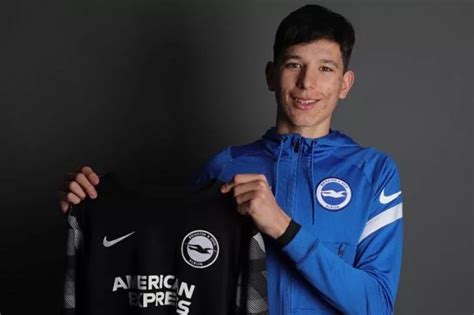 Rising Brighton Star Who Manchester United And Chelsea Wanted Signs New