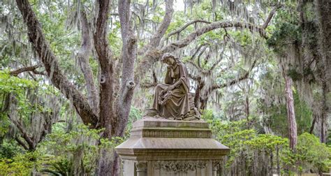 How To Experience Bonaventure Cemetery Visit Savannah