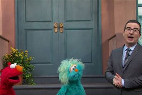 John Oliver And The Sesame Street Gang Talk About Lead Poisoning Wsj