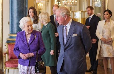 O príncipe philip e a rainha tiveram quatro filhos, oito netos e dez bisnetos. Rainha Elizabeth deve abdicar do trono para tornar ...
