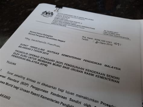 Ada banyak contoh surat pernyataan bermaterai yang sering dipergunakan, beberapa diantaranya adalah contoh surat pernyataan kerja, pernyataan kesanggupan, pernyataan diri, pernyataan perjanjian, pernyataan sekolah, pernyataan kesalahan, dan lain sebagainya. Surat Kebenaran Menggunakan Kenderaan Sendiri Kpm : Jika ...