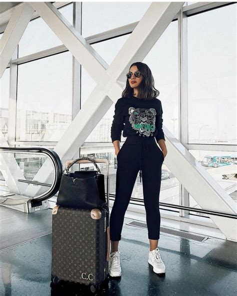 23 Comfortable Travel Outfit Ideas Stylish Outfits For Flying 2 In