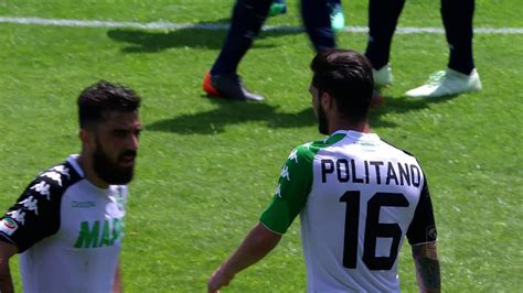 14′ berardi (s), 27′ ounas (c), 48′ pen. Il gol di Berardi - Crotone - Sassuolo 4-1 - Giornata 35 ...
