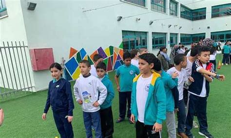 إليكم رواد موقع البستان نماذج مختلفة من جذاذات مادة اللغة العربية للمستوى الرابع الابتدائي وفق المراجع المعتمدة (الجديد في اللغة العربية، والمفيد في اللغة العربية، والمنير في اللغة العربية، والواضح في اللغة العربية). مواعيد امتحانات شهر أبريل لسنوات النقل.. من الصف الرابع ...