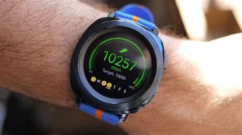 See more ideas about samsung gear s, samsung store, gear s. Tech Wearables: Samsung Gear Sports Watch Against Apple ...