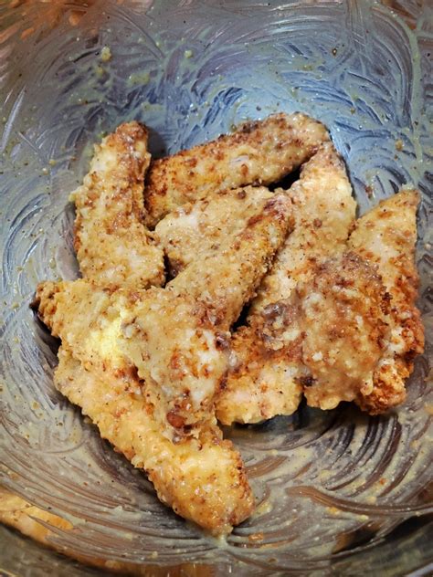 Combine flour, paprika, parsley, seasoned salt, and pepper in a large bowl. Air Fryer Chicken Strips Sugar Free Honey Mustard - The ...