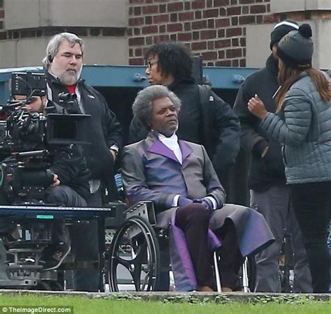 Unbreakable Sequel Want To See What Sam Jacksons Wig Looks Like In M