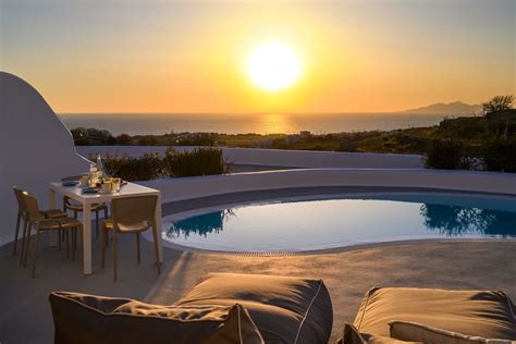 Facilities Este Luxury Suites Fira Santorini