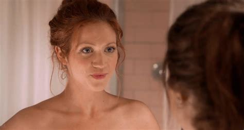 Brittany Snow Nue Dans The Hit Girls