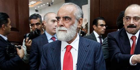 Diego fernández de cevallos, en 2005. Calderón no es honorable; AMLO puede ganar: jefe Diego