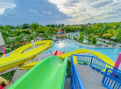 Splash Park Newest Waterpark Opens In The City Of Bacolod Where In