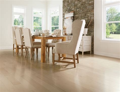 Get Armstrong Desert Maple Wood Engineered Flooring Pictures