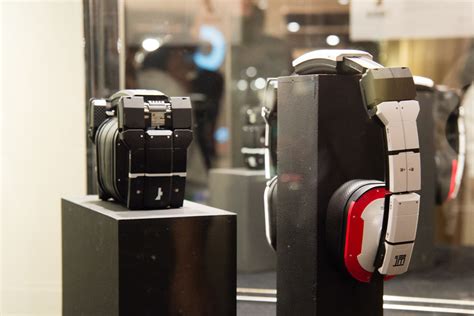 Transforming Headphones Made From An Incredible 256 Parts New Brand