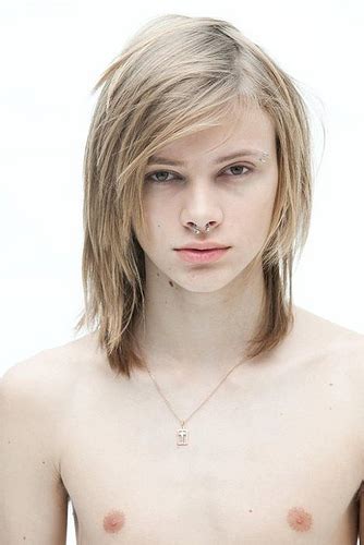 most beautiful androgynous models story of crossdressing