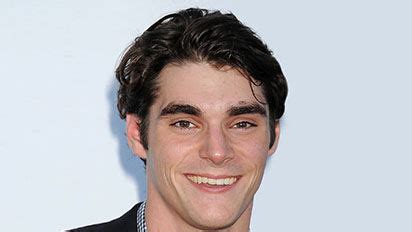 From wikipedia, the free encyclopedia. Breaking Bad actor RJ Mitte joins Channel 4's Paralympics ...