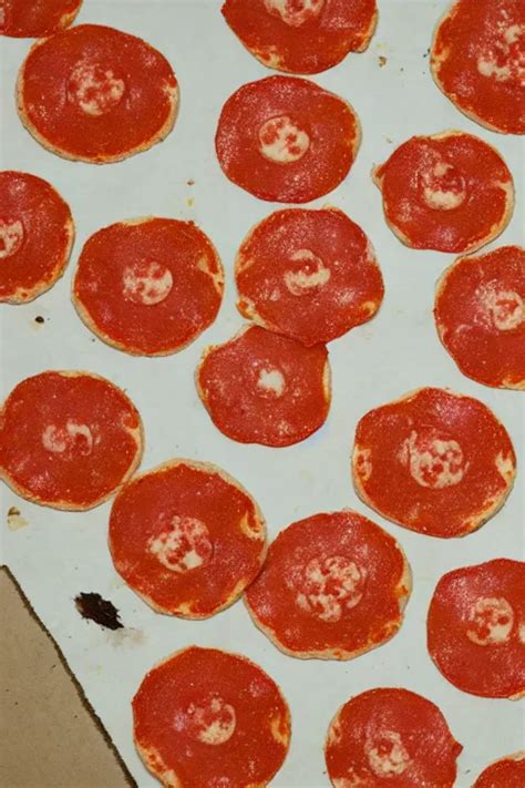 Pepperoni Pizza Pattern Stable Diffusion Openart