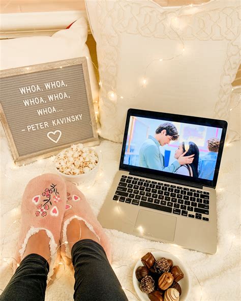 We suggest taking it easy this year, cuddling up with your sweetheart and streaming these romantic movies. 6 Valentine's Day Movies to Watch on Netflix 2020 | My ...