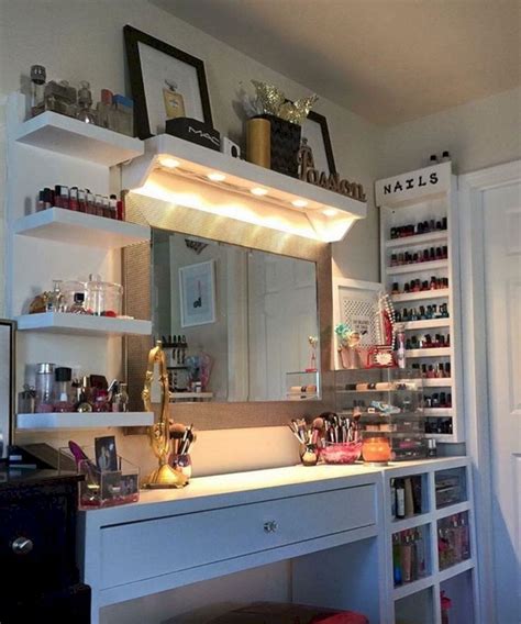 15 Interesting Home Decoration With Cozy Makeup Vanity Ideas That Can