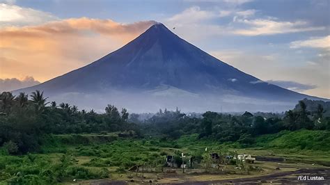 Mayon Pinatubo Taal Mudflow Lahar Possible As Rolly Nears Luzon
