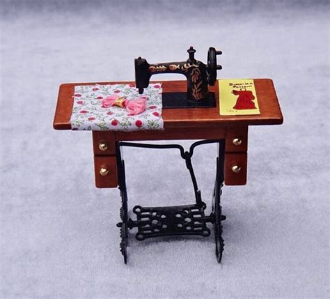 Miniature Vintage Sewing Machine Miniature Furniture Dollhouse Etsy