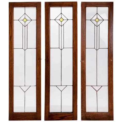1stdibs Antique And Modern Furniture Jewelry Fashion And Art Stained Glass Windows Stained