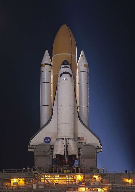 Hd Wallpaper Nasa Spaceship Atlantis Space Shuttle Rollout Launch