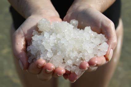 Как морская соль помогает похудеть