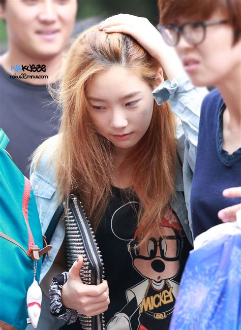 Kbs Music Bank Arrival Pretty Photos And Videos Of Girls