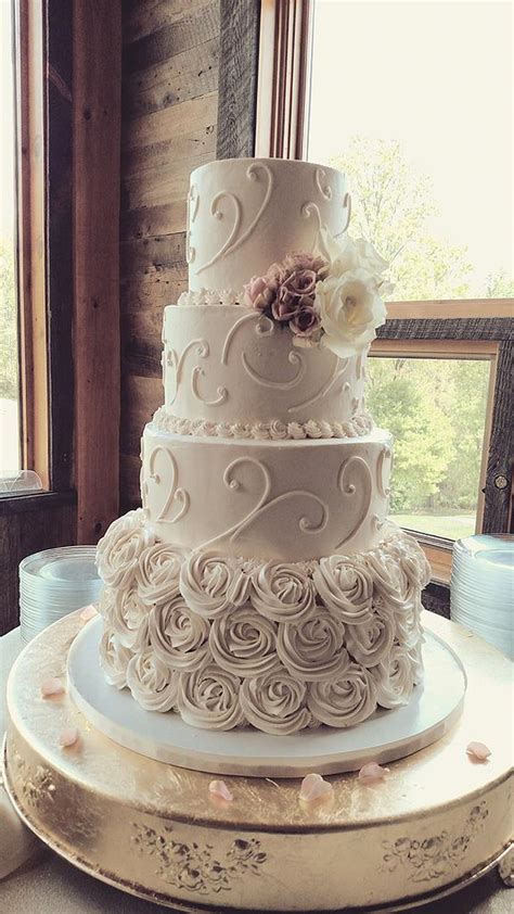 Sweet Romantic Buttercream Wedding Cake Cake By Cakesdecor