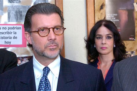 Pedro castillo propone cambiar la actual economía social de mercado por una economía popular 3 diferencias y 2 similitudes entre pedro castillo y keiko fujimori, los candidatos que luchan por la. NOTICIAS TONY SOSA: 16/09/12 - 23/09/12