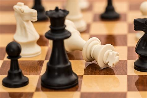 Play chess online for free on chess.com with over 50 million members from around the world. Women beat expectations when playing chess against men, according to new research