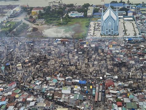 Tondo Manila After A Fire Burned Through A Part Of A Shantytown