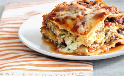 The Best Lasagna Ever Recipe — Dishmaps