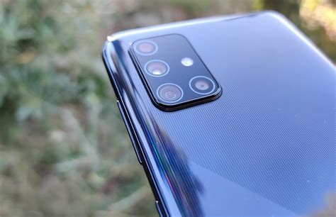'Samsung Galaxy A72 is eerste Samsung met 5 camera's achterop'