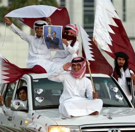 Katar verspricht eine bezahlbare fußballweltmeisterschaft 2022. sp-Fußball-WM-2014-WC-2014-WC-2022-Katar-Menschenrechte ...