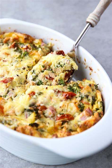 Garnish with the remaining chives and tarragon and serve warm. Smoked Salmon Breakfast Casserole | Smoked salmon ...