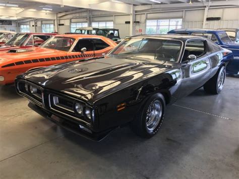 The seller claims it has been parked for the past 28 years, has just 60k miles and is. Professionally Restored 1971 Dodge Charger Super Bee 440 ...