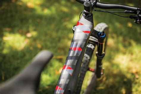 This makes it possible to bundle the skills of designers and constructors, drive product innovations forward and deliver convincing quality. TESTED: Focus Jam - Australian Mountain Bike | The home ...